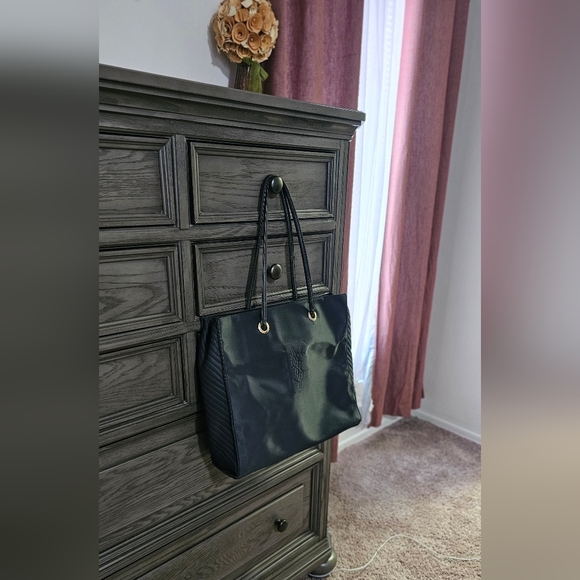 YSL  Tote - Picture 13 of 16